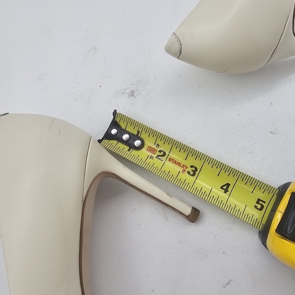 Jeffrey Campbell Nikia Ivory Leather Pointed Toe Stiletto Pumps Size 10 US / 41 - Picture 10 of 10